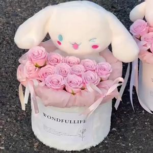 SANRIO Ins ช่อดอกไม้ซานริโอ้ เมโลดี้ คุโรมิ ของขวัญวันเกิด สําหรับแฟนสาว ของขวัญคริสต์มาส