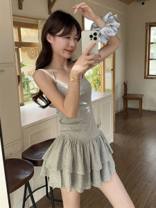 ชุดเดรสสายเดี่ยวทรงเอเอวสูงสำหรับผู้หญิงในฤดูหนาวปี 2025 ชุดกระโปรงสั้นทรงพองแขนกุดสไตล์ใหม่ที่สวมใส่สบาย