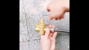 DN15/20 Brass Water Pressure Reducer injap pengawal tekanan air laras untuk minyak air dengan Meter tolok