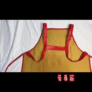 ผ้ากันเปื้อนผ้ากันเปื้อนหนัง PVC กันน้ํามัน 100% สีดํา สําหรับล้างรถยนต์ โรงงาน โรงงาน