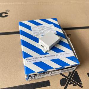 (Hạt nhỏ) Nút trống dòng Full Color Panasonic - WN3020