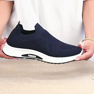 Mens Casual Sneakers Slip On Loafers Comfortable Mesh Mens Shoes Lightweight Rubber Walking Shoes Black