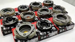 MBi CLUTCH SHOE FOR MOTORCYCLE BEAT/M3/MIOI125/GY6/NMAX/C100/SMASH/MIO125/FURY125/WAVE/MIO/CLICK125