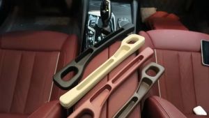 Car Seat Gap Filler Plug Seat Side Leak Proof Filling Strip Universal Side Seam Plug Strip and Stop Things from Dropping