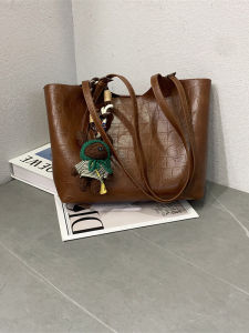 2025 New Korean Style Fashion Stone Pattern Tote Bag Commuter Versatile Large Capacity Armpit Shoulder Handbag Women