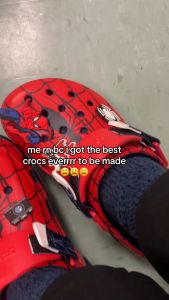 Dép Cross Người nhện đỏ Spiderman cho bé trai trẻ em Sục Croc HannaKids giày xục Cros Classic Clog Kid Đủ Size Tuổi - Thế Giới Cross