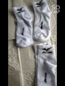 KAOS KAKI SPORT PENDEK UKURAN 3/4 WARNA PUTIH COWOK CEWEK NYAMAN DI PAKAI