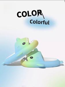 Antibacterial Shark Slippers Childrens Summer Outdoor Wear Anti-Slip Toddler Baby Bathing Beach Cool Slippers Cartoon Style EVA Material