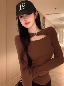 GUZILIAN | Early Autumn Hollow Out Irregular Knitted Base Shirt Womens Inner Sweet And Spicy Unique Fashion Short Top Commute Style