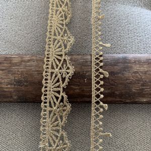 4m/13.12ft Each Pack Golden Silk Lace Trims Flower Fabric Sewing Accessory Curtain Curve HandMade DIY Crafts clothes Decorations