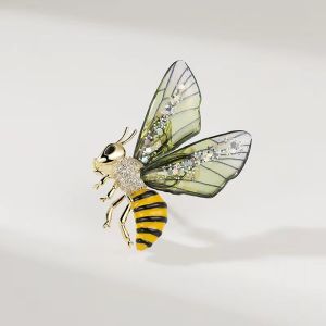 Trendy Multicolour Alloy Butterfly Brooches For Women Metal Crystal Insect Brooch Party Birthday Winter Jewelry