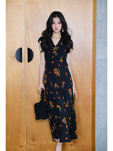 French Elegant Floral Tea Dress V-neck Waist Cinched Sleeveless Long Skirt