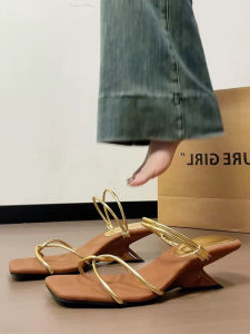 รองเท้าแตะส้นลิ่มแบบเปลี่ยนได้สองทางสำหรับผู้หญิง รองเท้าแตะส้นลิ่มสีน้ำตาลสไตล์ฝรั่งเศส รองเท้าแตะส้นสูงแบบสวมใส่สบาย