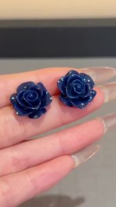 Retro Deep Blue Resin Rose Temperament Stud Earrings Women Delicate Romantic Flowers Earrings Party Jewelry Gift Accessories K-