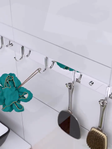 Gantungan Baju Kapstok Hanger Stainles - 8 Kait Kamar Mandi Hitam Silver - Anti Karat