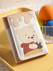 กระเป๋าสตางค์สั้นพับสามครั้งลายการ์ตูนน่ารักสำหรับผู้หญิง กระเป๋าใส่เหรียญบางเฉียบ กระเป๋าใส่บัตรหลายช่อง กระเป๋าสะพายข้าง PU สำหรับเยาวชน