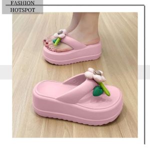 QJshop  HOT PRODUCT รองเท้าหูหนีบแฟชั่น ทำจากยาง EVA คุณภาพดี งานนิ่มสวมใส่สบายเท้า เพิ่มความปังด้วยตัวติดดอกไม้ ดีไซน์น่ารักขนาดนี้ไม่มีไม่ได้แล้วมั้ย