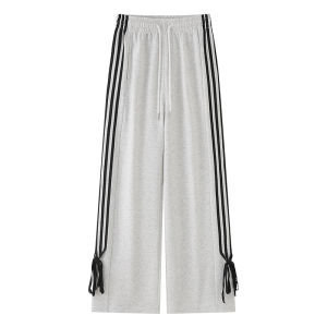 Quần dài nữ MiiOW vải cotton cạp cao dáng rộng.