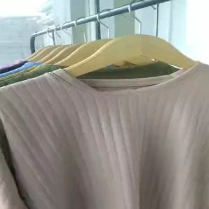 Tunik Knit Hornet Atasan Wanita Polos Lengan Panjang