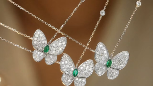 Montagne Jewelry 18k Pure White Gold Necklace for women 0.5 Carat Diamond Inset Butterfly Design Fine Jewellery Natural Emerald Pendant Necklace