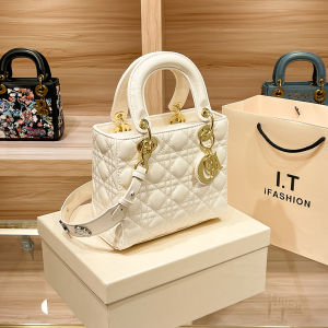 Hong Kong Ladys Fashionable Matte Leather Diamond Bag 2025 New Style Handbag Shoulder Bag Womens Purse Elegant Simple Design