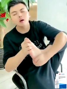 Smelly Feet Spray Herbal Anti-fungal Foot Spray 30ml feet deodorant spray Say Bye to Fungus and Athlete Feet for a Healthy Feet