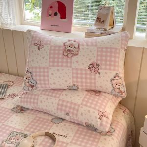 Kiss Dear | Milk Fleece Cartoon Pillowcase Winter