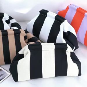 Summer Beach Clutch Bag for Women Woven Crochet Handbags Purses Knitting Dumpling Clutch Ruched Cute Cloud Casual Colorblock Bag