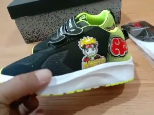 Sepatu Sekolah Anak Laki Laki Perempuan Sepatu Warna Hitam Murah Tali Perekat Karakter Anime Naruto Sipuden Umur 6-10 Tahun PAUD TK SD-KIDZTUBS1920040824