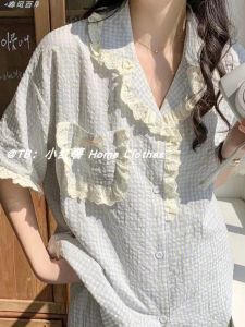 ชุดนอนลายสก๊อตชายลูกไม้ INS แบบใหม่สไตล์เกาหลีสำหรับฤดูร้อนชุดเสื้อผ้าใส่ในบ้านทรงหลวมแขนสั้นเรียบง่ายสไตล์ญี่ปุ่นสำหรับนักเรียนหญิง