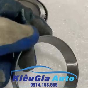 Bi may ơ (Bạc đạn bánh) sau Kia Frontier K200