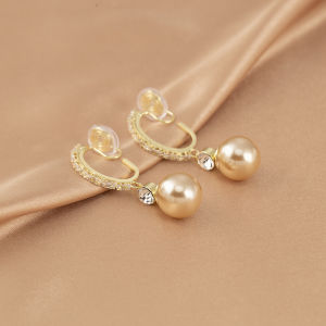 Affordable Luxury Fashion Fancy Pearl Earrings Diamond C- Shaped Japanese and Korean Temperamental Easiest for Match Mosquito Coil Ear Clip without Pierced Women