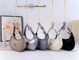 Grosir import jakarta Aff Tas Selempang Wanita Import 035 Fashion Tas Bahu Wanita Fashion Cantik