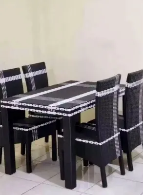 MEJA MAKAN ROTAN SINTETIS 4KURSI