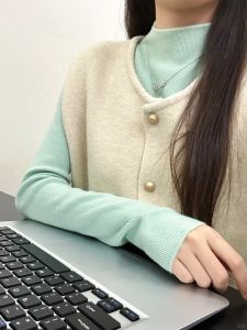 Korean Style Layered Design Knitted Sleeveless round Neck Open Cardigan Autumn Winter Loose Shoulder Pad Vest Womens Fashion