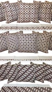 Sarung bantal sofa 40x40cm satu set (5 bantal + taplak) motif batik