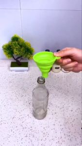 Corong Portable Serbaguna Corong Lipat Silikon Air dan Minyak