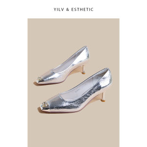 สไตล์ฝรั่งเศส รองเท้าส้นสูงนิ้วเท้าโลหะ ผู้หญิง รองเท้า ฤดูใบไม้ผลิ 2024 เดินทางแฟชั่นเรียบง่ายส้นบางหัวเหลี่ยมสีทอง