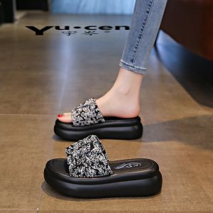 Womens Summer Outdoor Thick Bottom Sandals Soft Sole Beachwear Matching Skirts Fashionable Small Size Platform Slippers