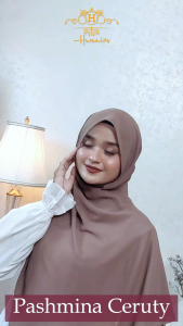 Humaira Pashmina Ceruty Baby Doll Premium Hijab Simple Elegan Jahit Tepi Ukuran 180x75