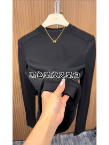 เสื้อยืดคอกลมแขนยาวสีดำลายกระดูกปลา ทรงสลิมฟิต แฟชั่นฤดูใบไม้ร่วง/ฤดูหนาว เสื้อชั้นในสำหรับผู้หญิง เสื้อชั้นในสไตล์เกาหลี