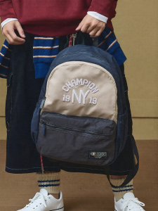 Champion | Autumn and Winter New Big Capacity Lightweight Backpack
