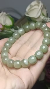 (Certificate) Hetian Jade / Nephrite Jade Bracelet 10mm+- (证书) 和田玉手串 水头饱满特别润 冰透10mm+-很润水头好 带证书 一物一证书 带编码