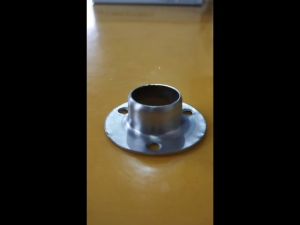 Breket Pipa Topi Stainless 3/4in: Aksesoris Pipa untuk E-Commerce