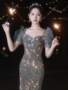 ชุดราตรีสุดหรูพร้อมโบว์เอว กระโปรงทรงเอ แขนพอง ผ้าไนลอน ชุดราตรีสำหรับผู้หญิง ชุดราตรีสุดหรู ชุดราตรีสุดหรู