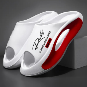 Men & Women's Slippers: Non-Slip Couple Slippers in EVA Material