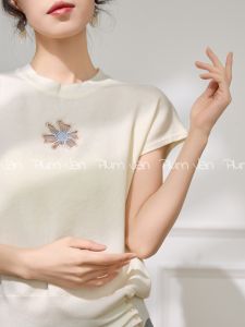 PlumJan | Áo Thun Công Sở Ngắn T Tay Thoáng Khí Đơn Giản và Sang Trọng