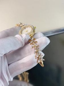 Luxury Mermaid Light Women Watch Diamond Adjustable Bracelet Quartz Movement