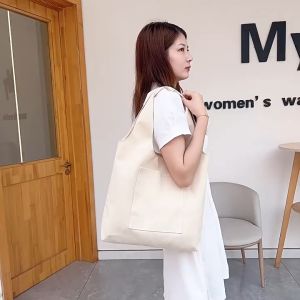 Túi Vải Đeo Vai Phong Cách Nhật Bản XinhStore Có Ngăn Ngoài Và Nút Bấm