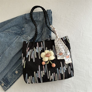 กระเป๋าสะพายไหล่ผู้หญิงความจุขนาดใหญ่ 2024 กระเป๋าสะพายไหล่แบบลำลองที่ทนทานและมีสไตล์ กระเป๋าถือทรงสี่เหลี่ยมกลมแบบอเนกประสงค์